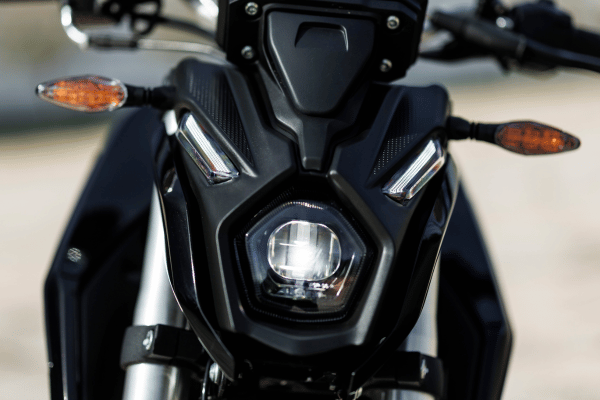 voge r125 detalle 2
