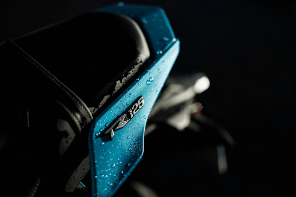 voge r125 detalle 9